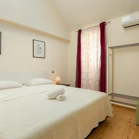 Apartman Gorki *
